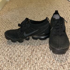 Black nikes